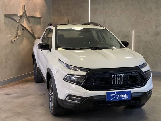 FIAT TORO 1.3 TURBO 270 FLEX FREEDOM AT6 FIAT TORO 1.3 TURBO 270 FLEX FREEDOM AT6